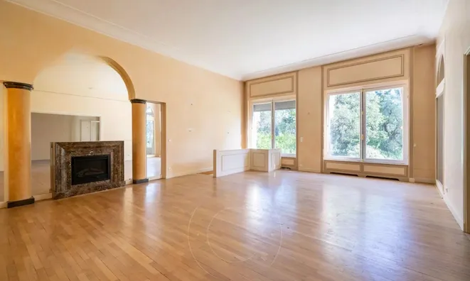 Недвижимость Villa Cannes République: 2