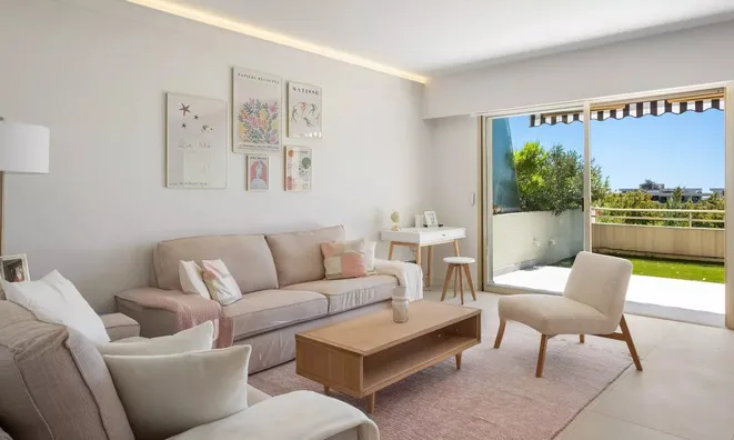 Недвижимость Villa Croix des Gardes: 8