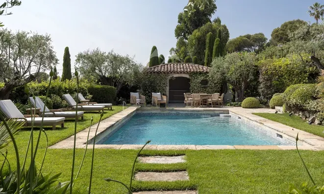 Недвижимость Residence Cannes Centreville: 2