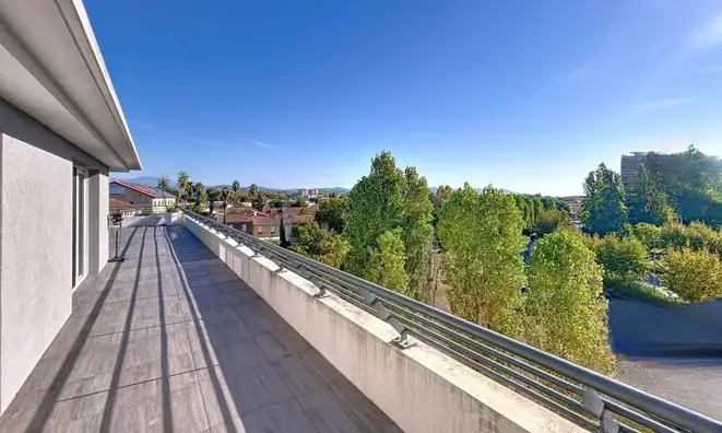 Недвижимость Villa Mandelieu-La-Napoule: 17