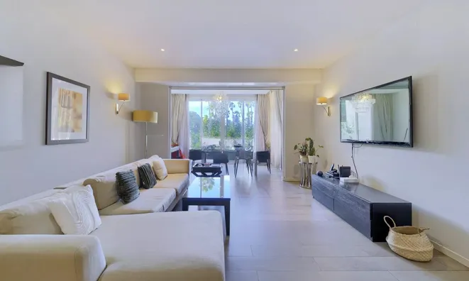 Недвижимость Villa Pointe Croisette: 1