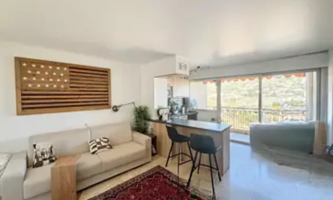 Недвижимость Villa Mandelieu Estates: 2