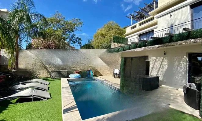 Недвижимость Villa Petit Juas: 1