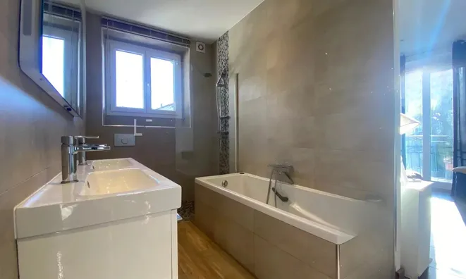 Недвижимость Villa Petit Juas: 10