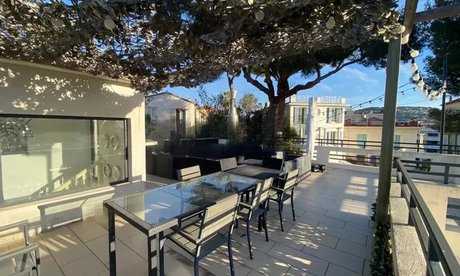 Недвижимость Villa Petit Juas: 11