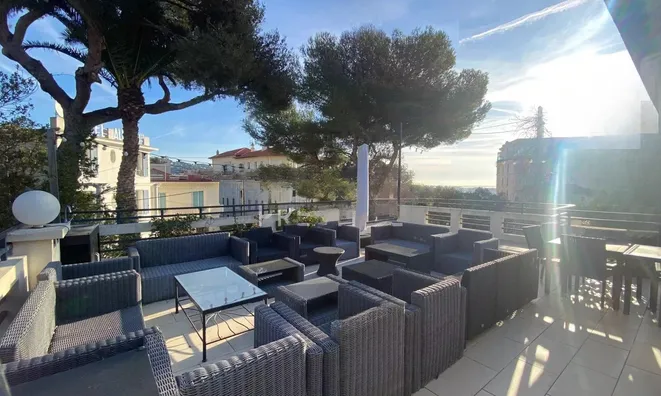 Недвижимость Villa Petit Juas: 13