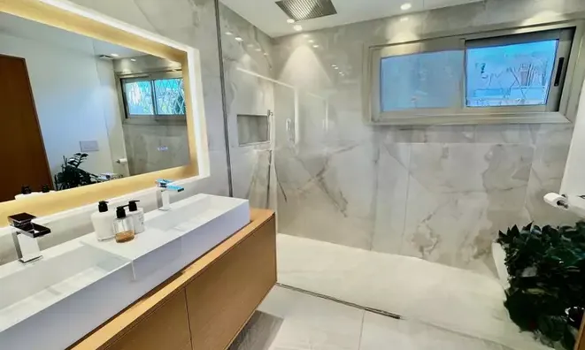 Недвижимость Villa Petit Juas: 13