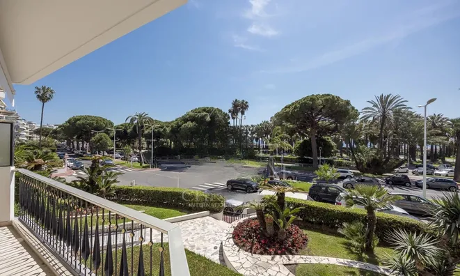 Недвижимость Villa Pointe Croisette: 1