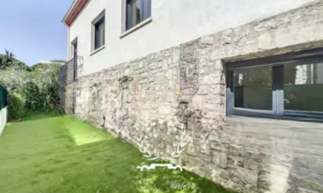 Недвижимость Villa Petit Juas: 8