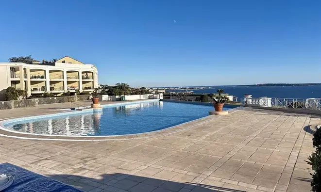 Недвижимость Villa Cannes Croix des Gardes: 1