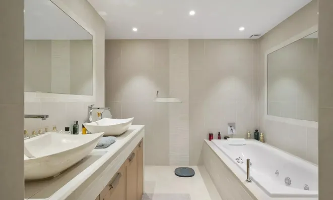 Недвижимость Villa Croix des Gardes: 9