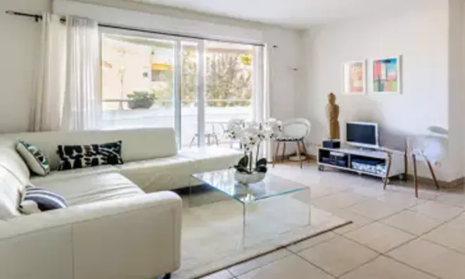 Недвижимость Villa La Bocca: 2