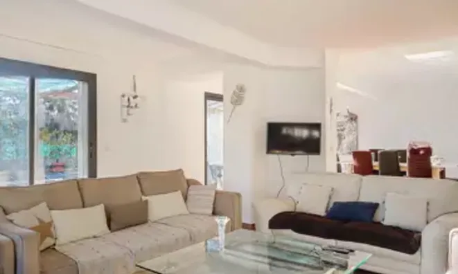 Недвижимость Villa Petit Juas: 6