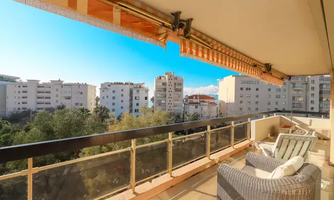 Недвижимость Property Cannes: 1