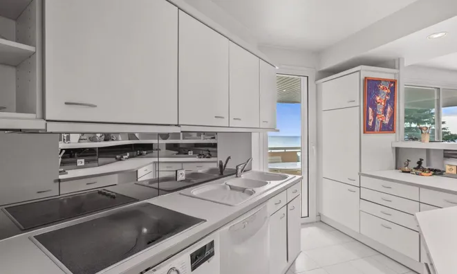 Недвижимость Villa Croix des Gardes: 6