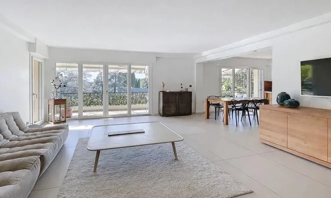 Недвижимость House Cannes Centreville: 2