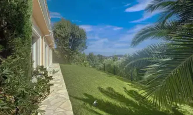 Недвижимость Villa La Bocca: 6