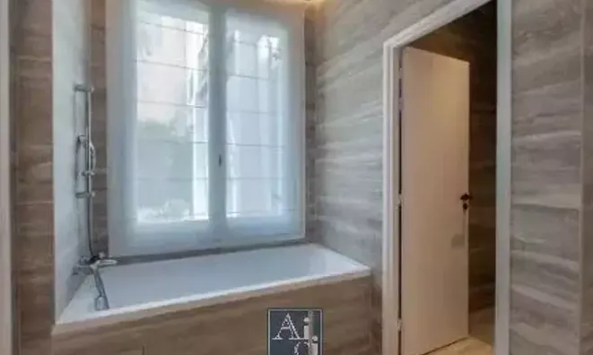 Недвижимость Property Cannes: 7