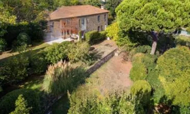 Недвижимость Villa Petit Juas: 2