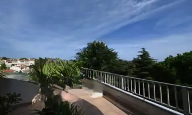 Недвижимость Villa Croix des Gardes: 6