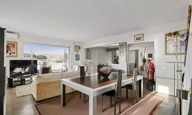 Недвижимость Estate Petit Juas: 5