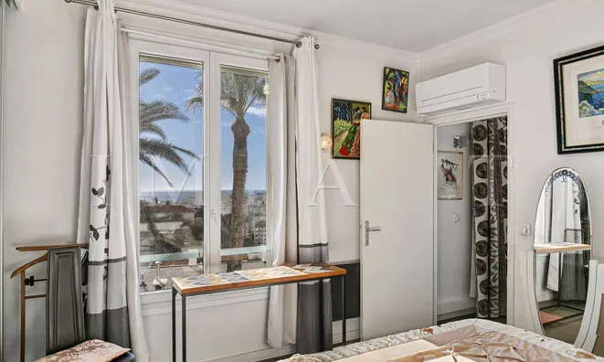 Недвижимость Estate Petit Juas: 11