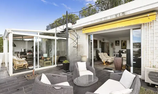 Недвижимость Estate Petit Juas: 13