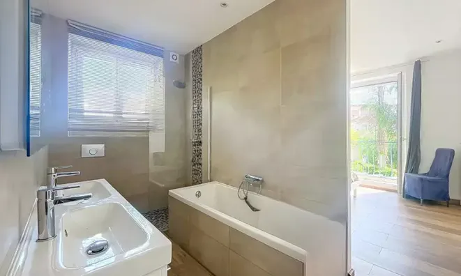 Недвижимость House Petit Juas Cannes: 10