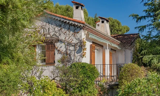 Недвижимость Villa Croix Des Gardes: 4