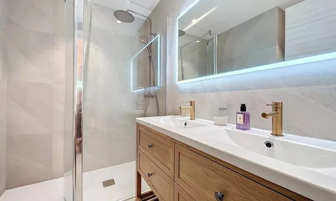 Недвижимость Villa Croix des Gardes: 11