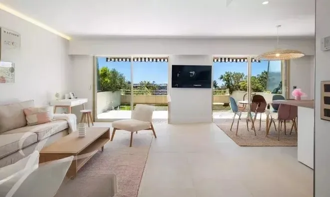 Недвижимость Villa Croix des Gardes: 15