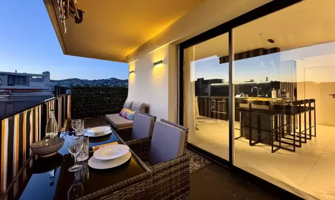 Недвижимость Villa République Cannes: 16