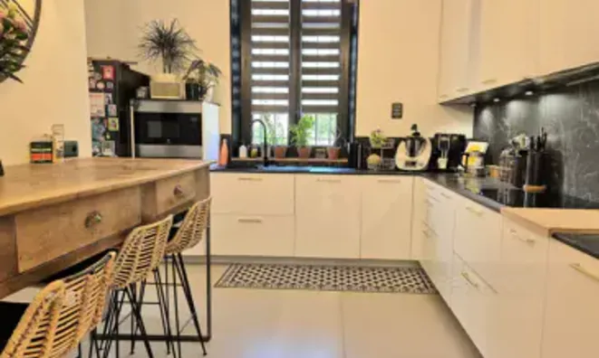 Недвижимость Villa Petit Juas: 9