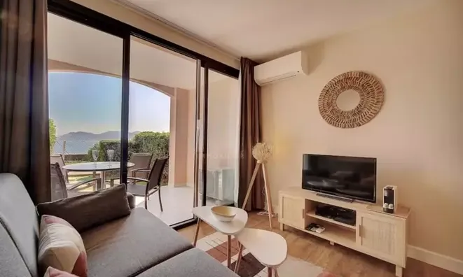 Недвижимость Villa Croix des Gardes: 10