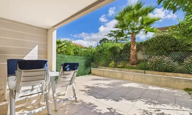 Недвижимость Villa Petit Juas: 1