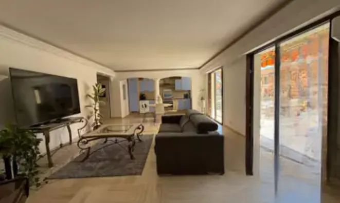 Недвижимость Villa République Cannes: 6