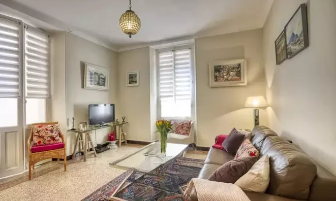 Недвижимость Villa République Cannes: 1