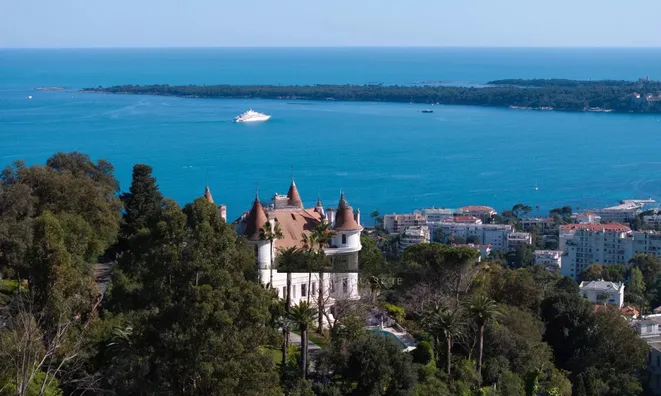 Недвижимость Property Name: Villa Cannes: 10