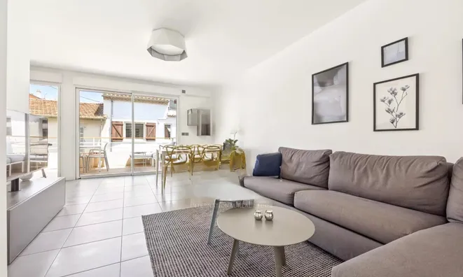 Недвижимость Villa Pointe Croisette: 2