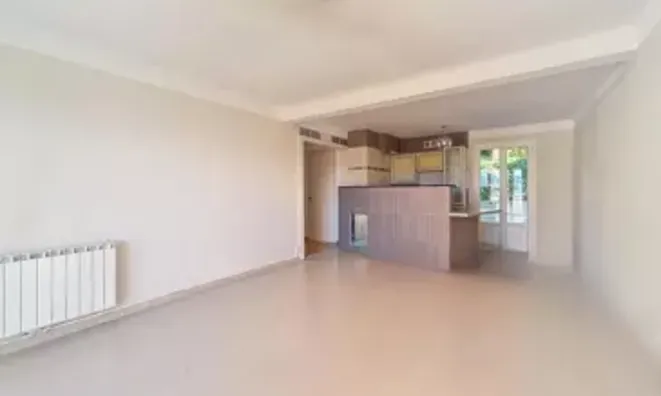 Недвижимость Villa Croix des Gardes: 2