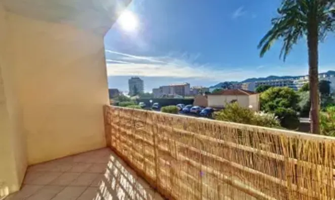 Недвижимость Villa Croix des Gardes: 5