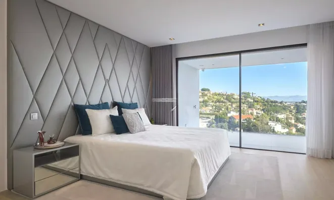 Недвижимость Villa Croix des Gardes: 11