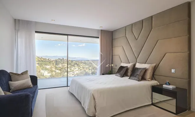 Недвижимость Villa Croix des Gardes: 13