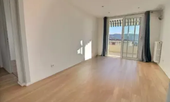 Недвижимость Villa Petit Juas: 3