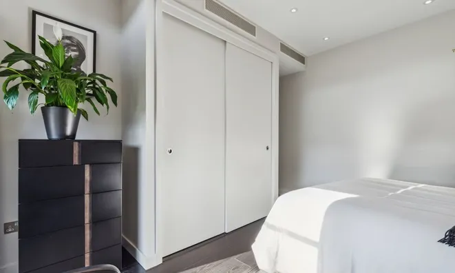 Недвижимость Hepworth Court, 30 Gatliff Road: 1