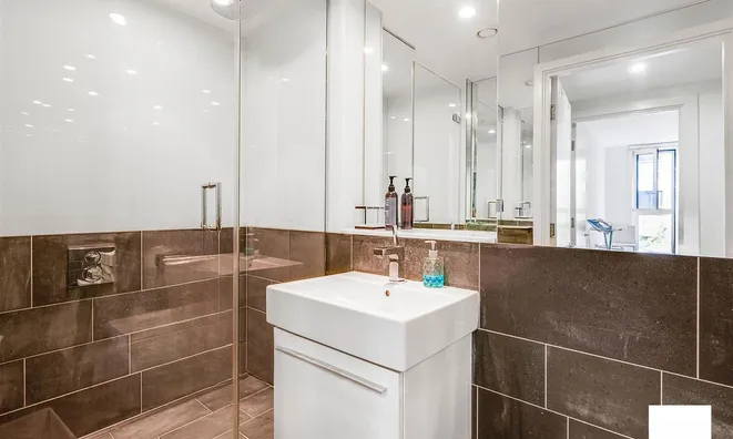 Недвижимость Bramah House, Grosvenor Waterside, 9 Gatliff Road: 15