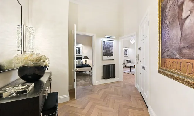 Недвижимость Beaufort Street: 9