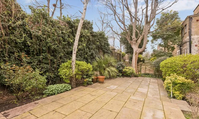 Недвижимость Finborough Road, Chelsea: 1