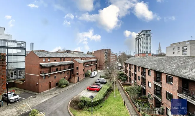 Недвижимость Cooper Close: 3