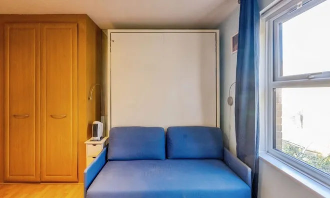 Недвижимость Coopers Close: 1